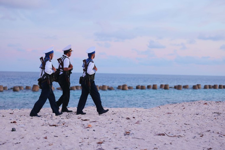 Hải quân nhân dân Việt Nam - 70 năm hành trình giữ biển ảnh 4