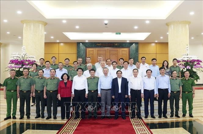 Tổng Bí thư Tô Lâm chủ trì cuộc làm việc của Bộ Chính trị với Ban Thường vụ Đảng uỷ Công an Trung ương ảnh 2