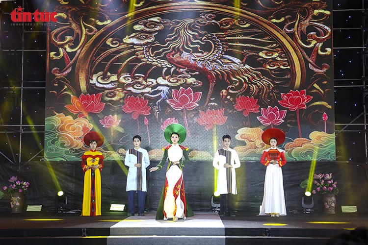 Tôn vinh di sản tại Lễ hội Áo dài Du lịch Hà Nội 2025 ảnh 2