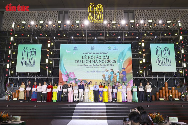 Tôn vinh di sản tại Lễ hội Áo dài Du lịch Hà Nội 2025 ảnh 4