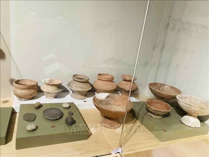 Lễ trao bằng xếp hạng Di tích khảo cổ Vườn Chuối ảnh 1