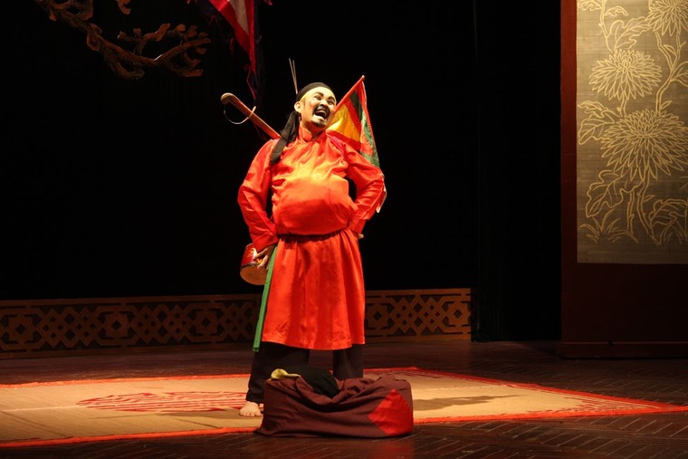 Xuân Hinh: Tôi muốn mang tình yêu nghệ thuật dân tộc tới các bạn trẻ ảnh 3