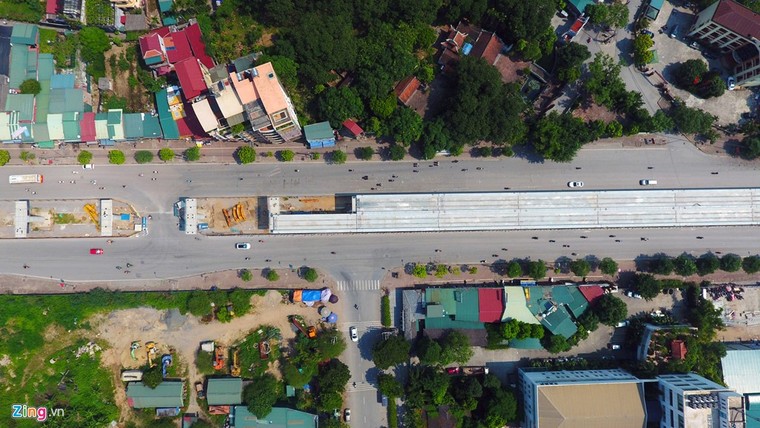 Toan canh tuyen metro 'rua thap ky' hinh anh 5