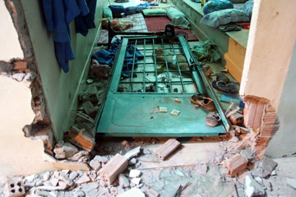 Trung tâm cai nghiện tan hoang sau khi bị hơn 500 người đập phá ảnh 5