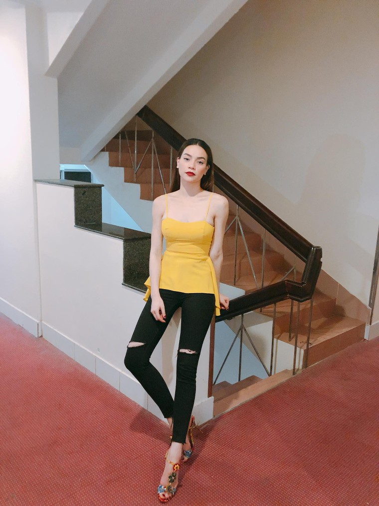 Hồ Ngọc Hà và Kim Lý sánh đôi tại sự kiện, đập tan tin đồn chia tay ảnh 4