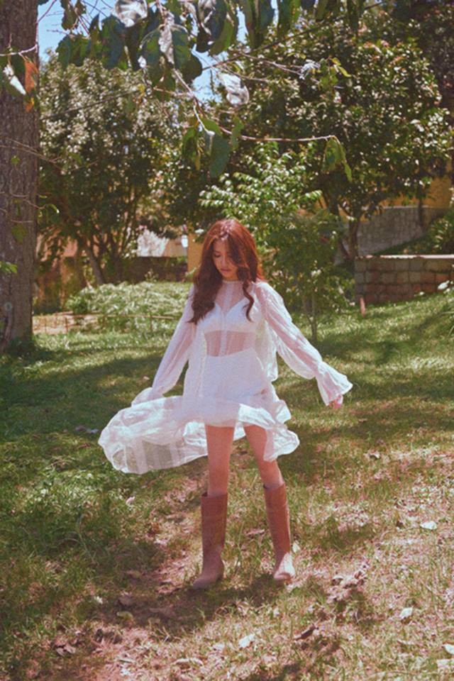 Bích Phương bất ngờ quyến rũ trong tạo hình 'mắt nâu môi trầm' ảnh 11