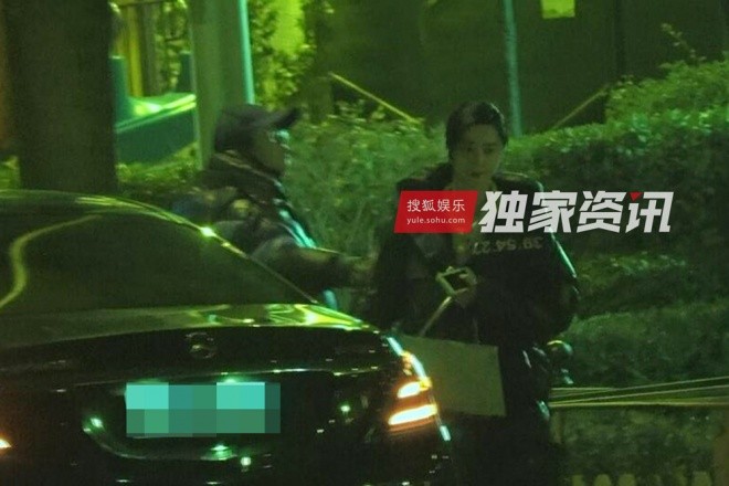 Phạm Băng Băng xuống sắc, chỉ xuất hiện vào ban đêm sau scandal trốn thuế ảnh 2