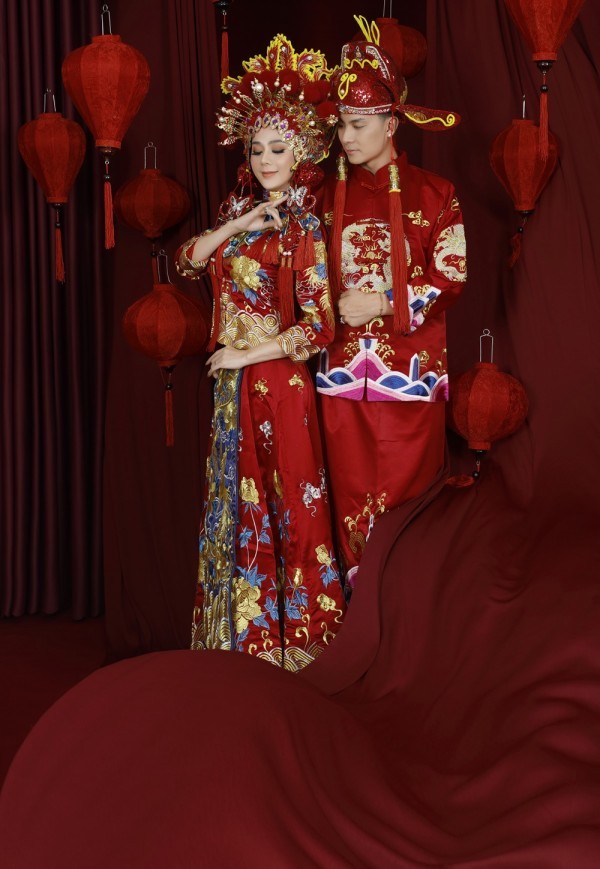 Lâm Khánh Chi tiếp tục tổ chức tiệc khủng ảnh 4