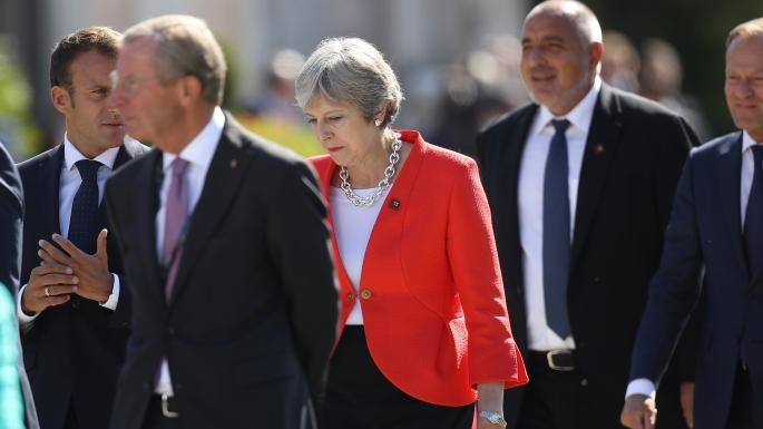 Brexit: Thỏa thuận của Theresa May có thể khiến Vương quốc Anh thâm hụt £100 tỷ mỗi năm ảnh 3
