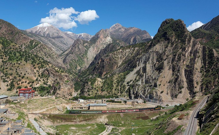 Chiêm ngưỡng những Di sản Thế giới UNESCO mới nhất đến từ Trung Quốc, Ấn Độ, Iran, Ả Rập & Châu Âu ảnh 6
