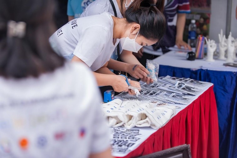 Hơn 1500 vận động viên tại Thủ đô tham gia giải chạy Pháp ngữ 2022 ảnh 20