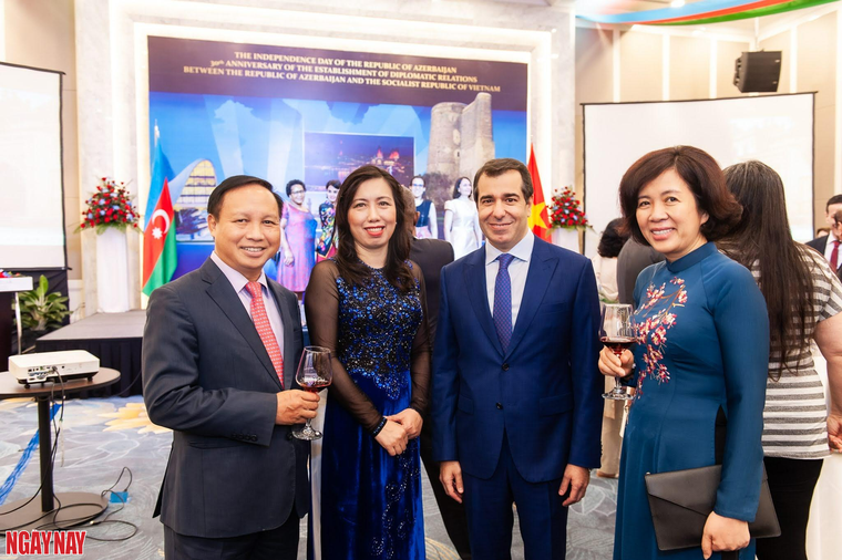 Toàn văn phát biểu của Vụ trưởng Vụ Thông tin Báo chí Bộ Ngoại giao nhân Quốc khánh CH Azerbaijan ảnh 6