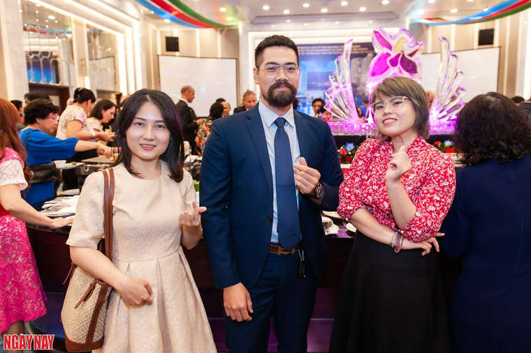 Toàn văn phát biểu của Vụ trưởng Vụ Thông tin Báo chí Bộ Ngoại giao nhân Quốc khánh CH Azerbaijan ảnh 7