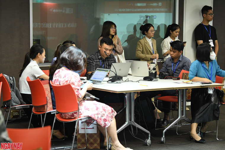 UNESCO tin tưởng báo chí trong việc khắc họa hình ảnh đa chiều tích cực về phụ nữ & trẻ em gái DTTS ảnh 9