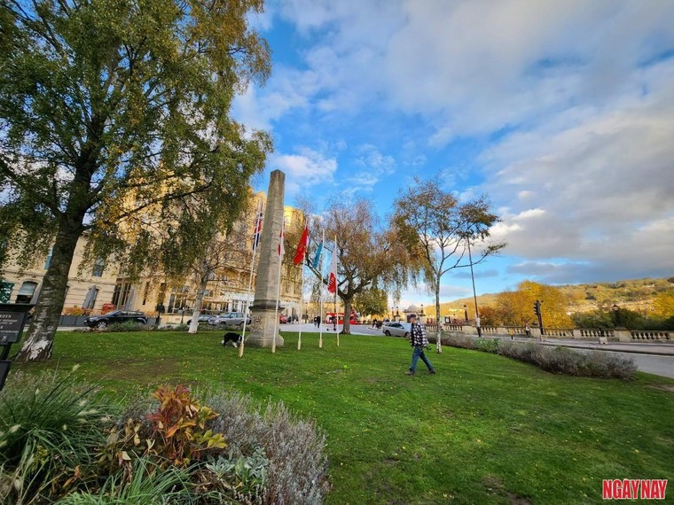 Vẻ cổ kính mộng mơ của Bath, thành phố di sản thế giới tại Anh quốc ảnh 18