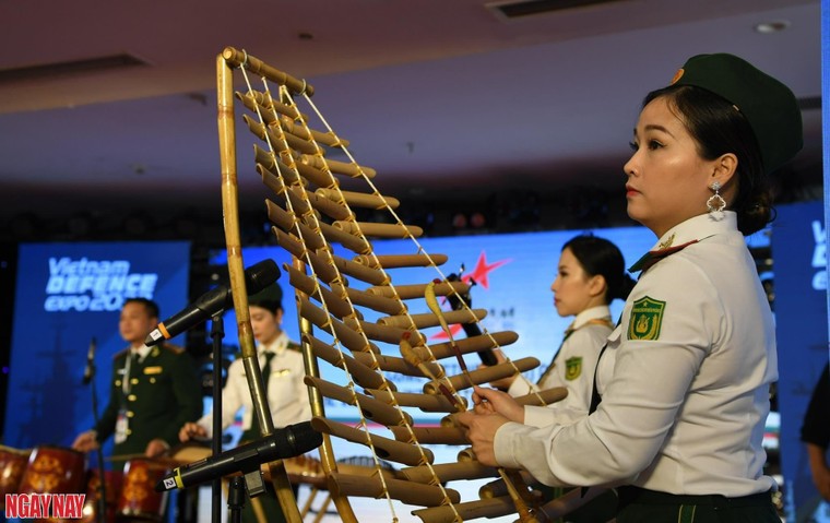 Khai mạc Triển lãm Quốc phòng quốc tế Việt Nam 2022 ảnh 5
