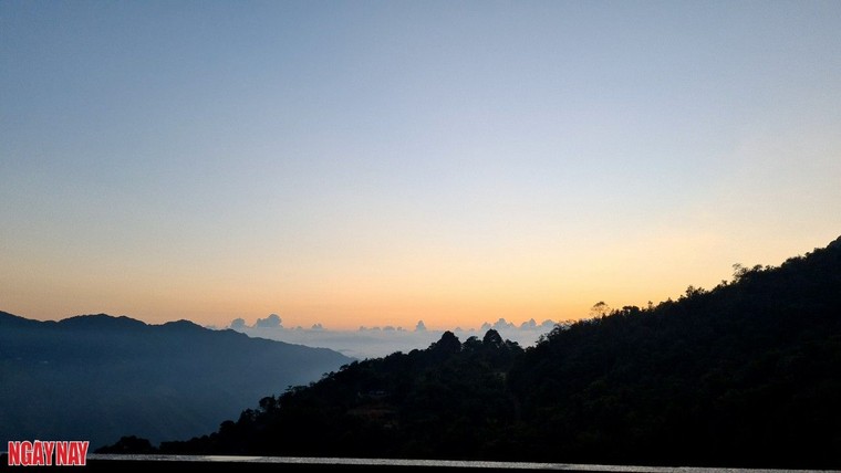 Hương trà thoáng trong mây ảnh 2