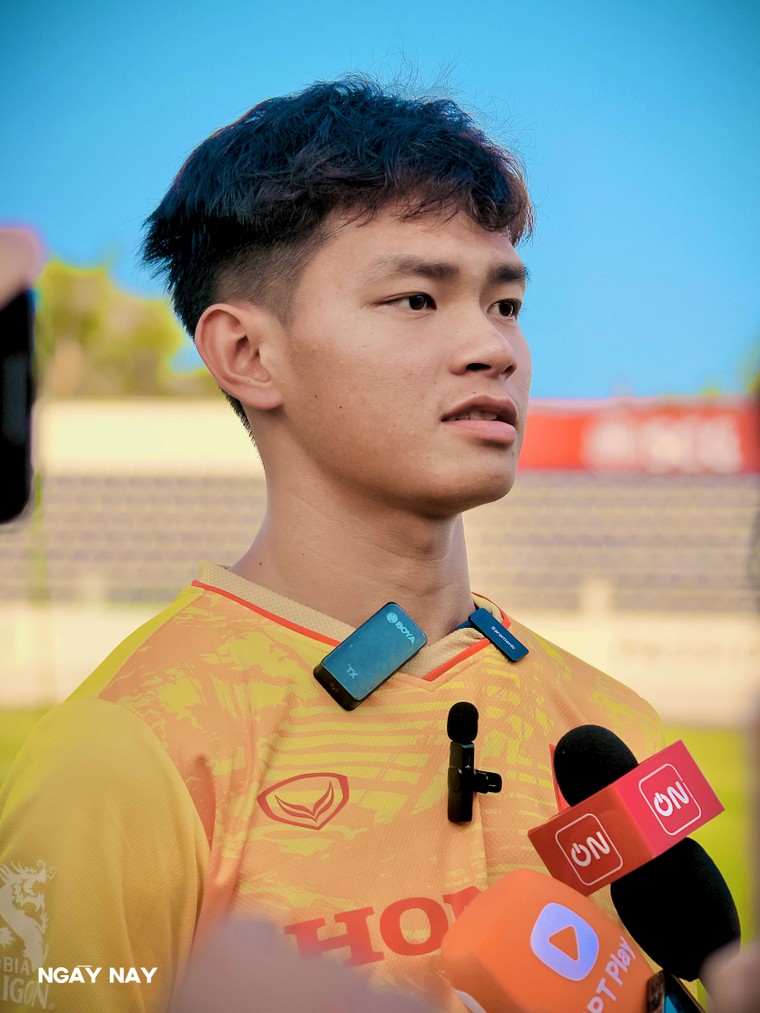 U22 Việt Nam tập huấn tại Bà Rịa Vũng Tàu, chạy đà cho SEAGames 32 ảnh 10