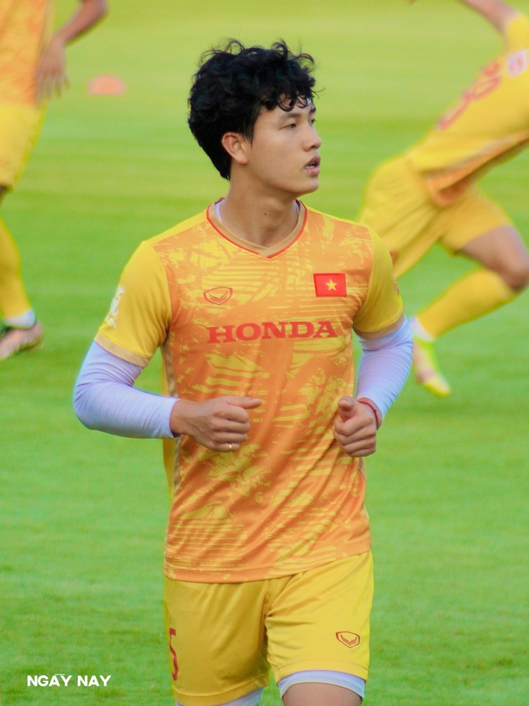 U22 Việt Nam tập huấn tại Bà Rịa Vũng Tàu, chạy đà cho SEAGames 32 ảnh 5