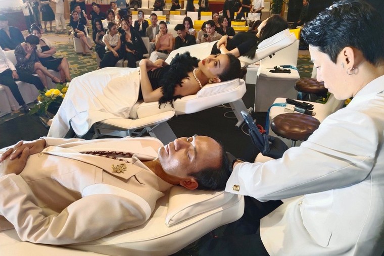 Giới thiệu những ưu điểm của công nghệ cải thiện tóc Scalp Micropigmentation, Hàn Quốc ảnh 1