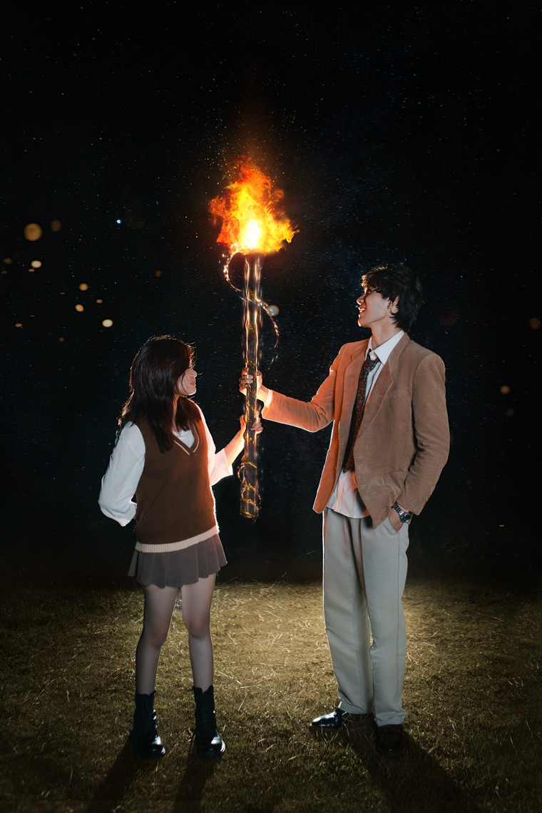 Sức sáng tạo và nhiệt huyết của sinh viên trường Báo qua bộ ảnh "Illumination" ảnh 6