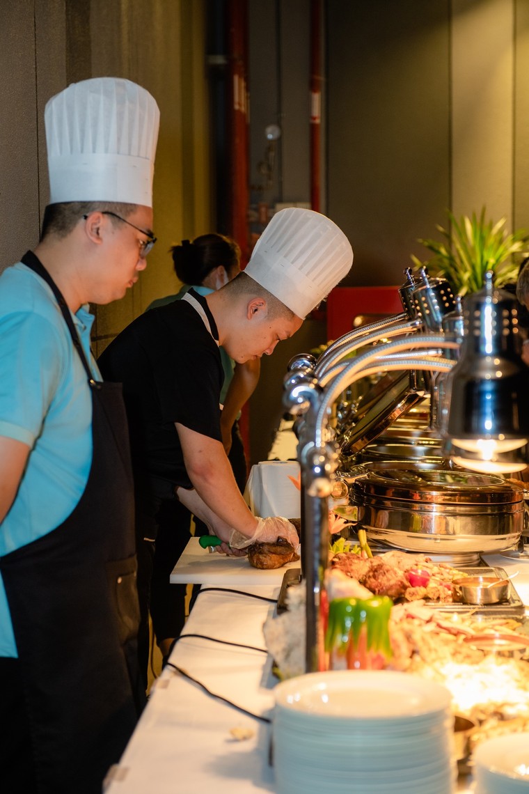 Ấn tượng À la Carte: "Kỳ quan nhân tạo" cao nhất Vịnh Hạ Long ảnh 9