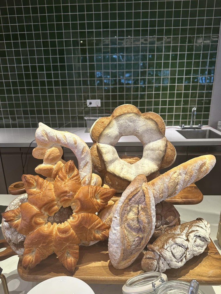 Ấn tượng À la Carte: "Kỳ quan nhân tạo" cao nhất Vịnh Hạ Long ảnh 11