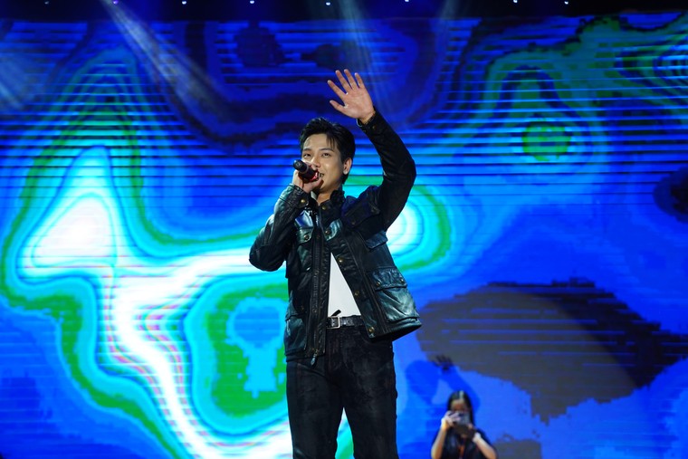 "Đặc sản" kịch báo chí "Bright": Tiểu phẩm đầy cảm xúc trong đêm nhạc Fire Up 2023 ảnh 5