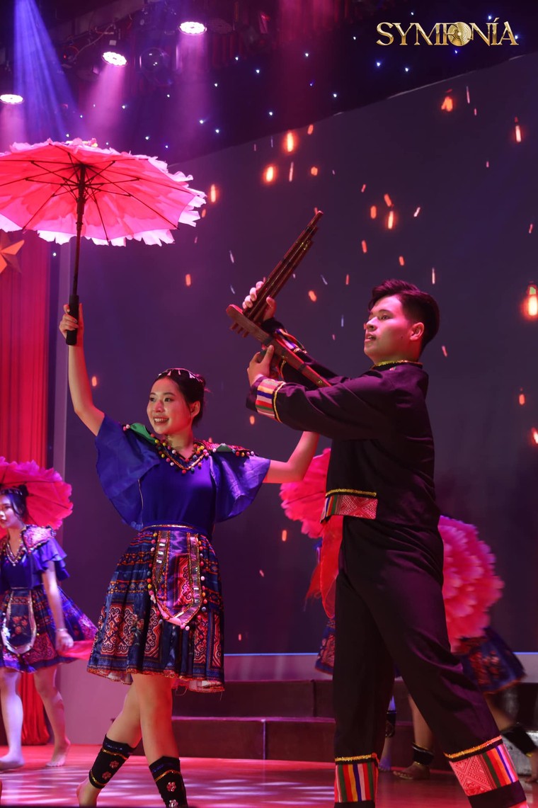 Thịnh Suy và không gian mơ màng tại Halloween 2023: Symfonía ảnh 1