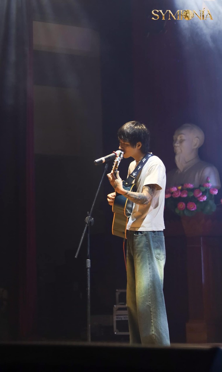 Thịnh Suy và không gian mơ màng tại Halloween 2023: Symfonía ảnh 3