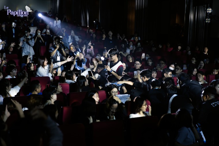 Cùng ca sĩ Hoàng Minh Châu và Haisam phá đảo đêm nhạc hội Genesis ảnh 3