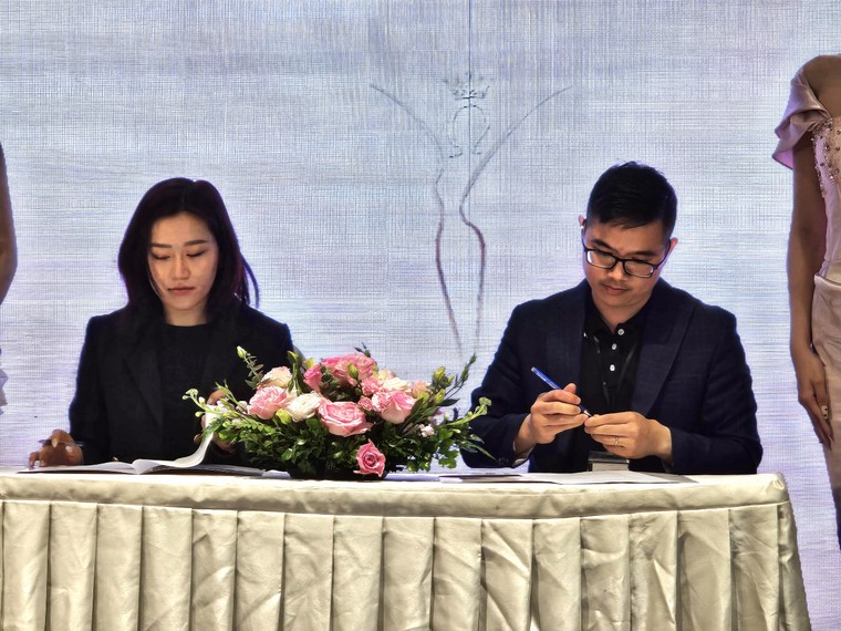 Cuộc thi tìm kiếm gương mặt Hoa khôi qua ảnh: "Duyên dáng Sinh viên Việt Nam 2023" ảnh 7