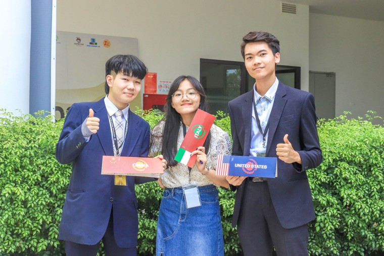 Đại sứ Đặng Hoàng Giang: "Cần lan tỏa Văn hóa Hòa bình của Việt Nam cho thế hệ tương lai" ảnh 4