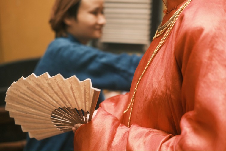 Mãn nhãn với đám rước dâu thời Nguyễn tại Triển lãm “Tay trong Tay” ảnh 24