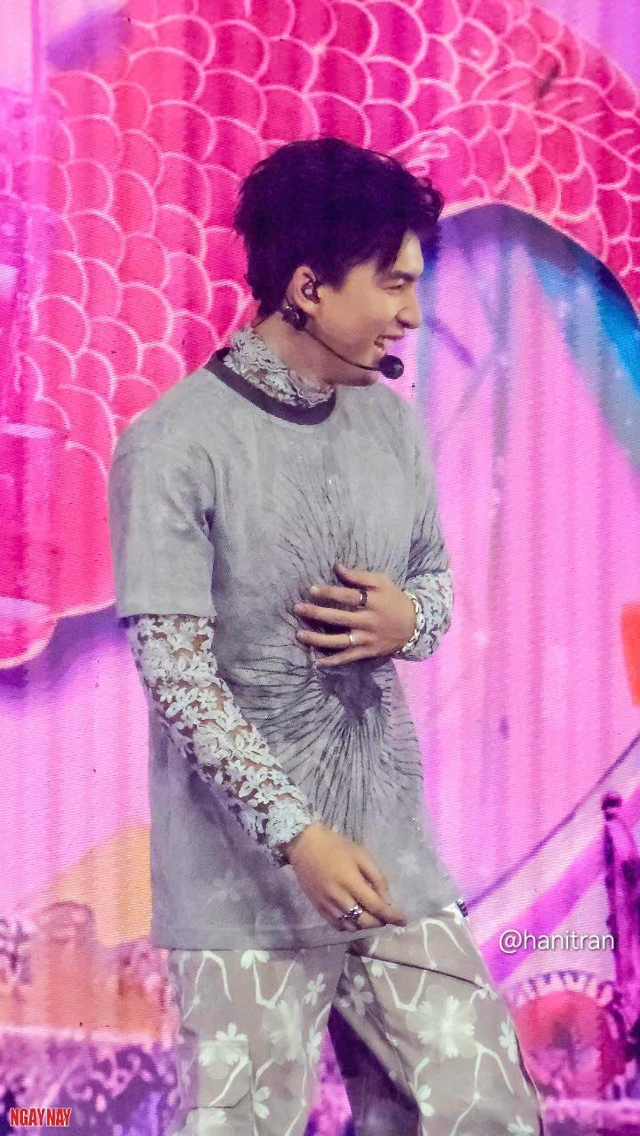 Phóng sự ảnh "Sóng 2025” – Sân khấu rực rỡ chuẩn bị cho đêm Giao thừa Tết Nguyên Đán ảnh 4