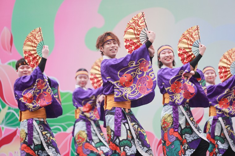 Sắc màu rực rỡ tại Liên hoan Yosakoi Việt Nam 2025 ảnh 8