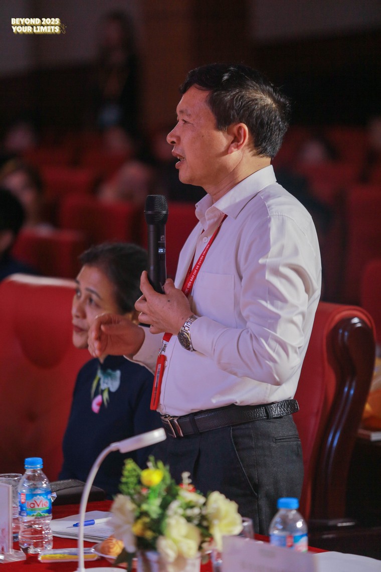 Đêm Chung kết Cuộc thi Hùng biện Beyond Your Limits 2025: Nơi bản lĩnh và trí tuệ thăng hoa ảnh 2