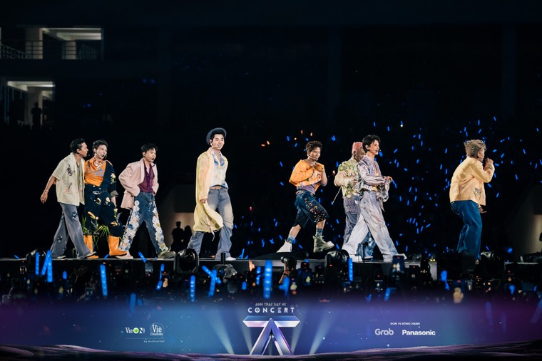 Ca sĩ Phạm Anh Duy và FC Oil lan tỏa yêu thương qua dự án “Nụ cười ở lại” ảnh 13