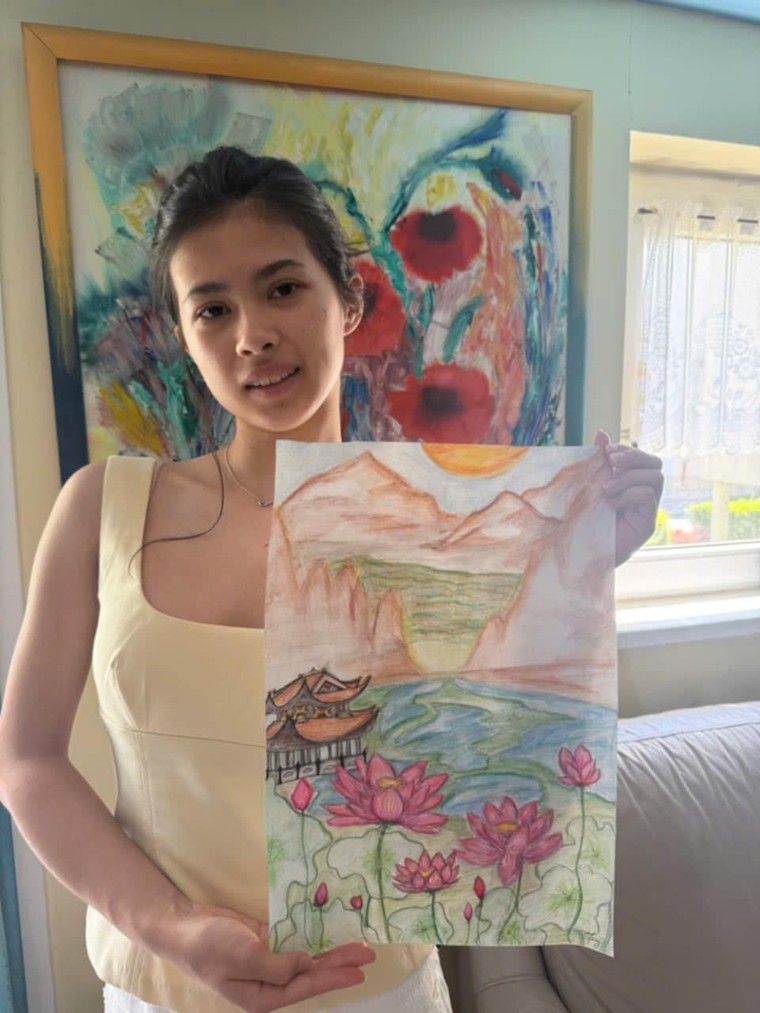 Hơn 1000 tác phẩm hội họa từ 17 quốc gia: trẻ em Việt khắp thế giới vẽ về Việt Nam bằng cả trái tim ảnh 1