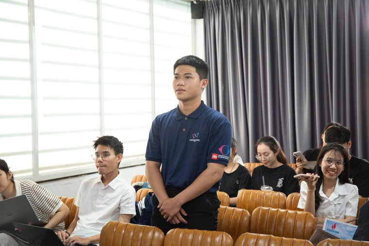 Equal voice - Truyền thông không "Giới" hạn trong khai khoáng ảnh 5