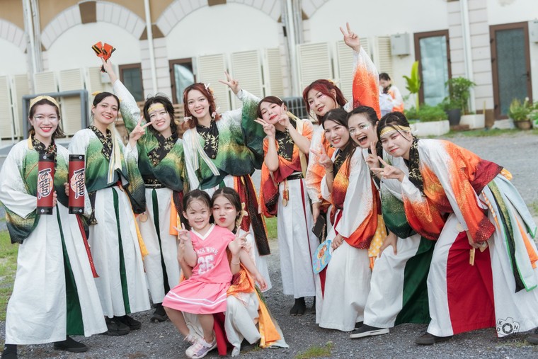 YOSAKOI SUMMER FESTIVAL 2025: Hà Nội rực cháy trong lời chào nồng nhiệt của mùa hè ảnh 6