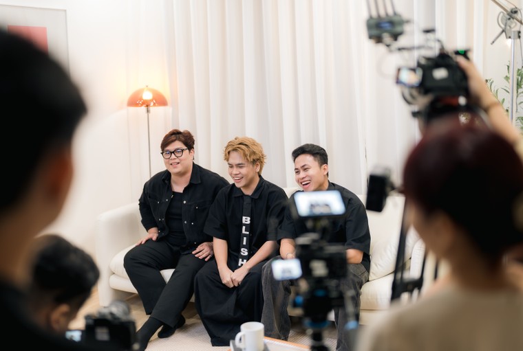 Phương Mỹ Chi lan tỏa văn hóa Việt với nón lá - món quà văn hóa đặc biệt tại Sing! Asia 2025 ảnh 3