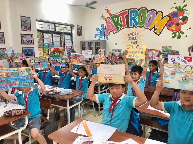 Công bố kết quả cuộc thi vẽ tranh quốc tế Rực rỡ Việt Nam 2025 ảnh 2