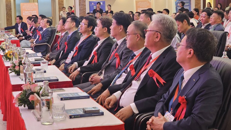 Lễ Khai Mạc Hội Chợ ENTECH Hanoi 2025: Bước Tiến Chuyển Đổi Xanh ảnh 2