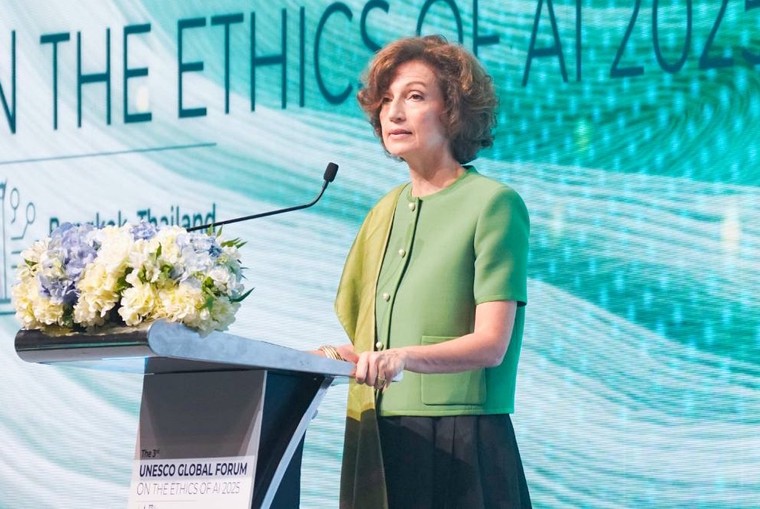 UNESCO thúc đẩy đạo đức trong phát triển AI: Đặt con người làm trung tâm của tiến bộ công nghệ ảnh 1
