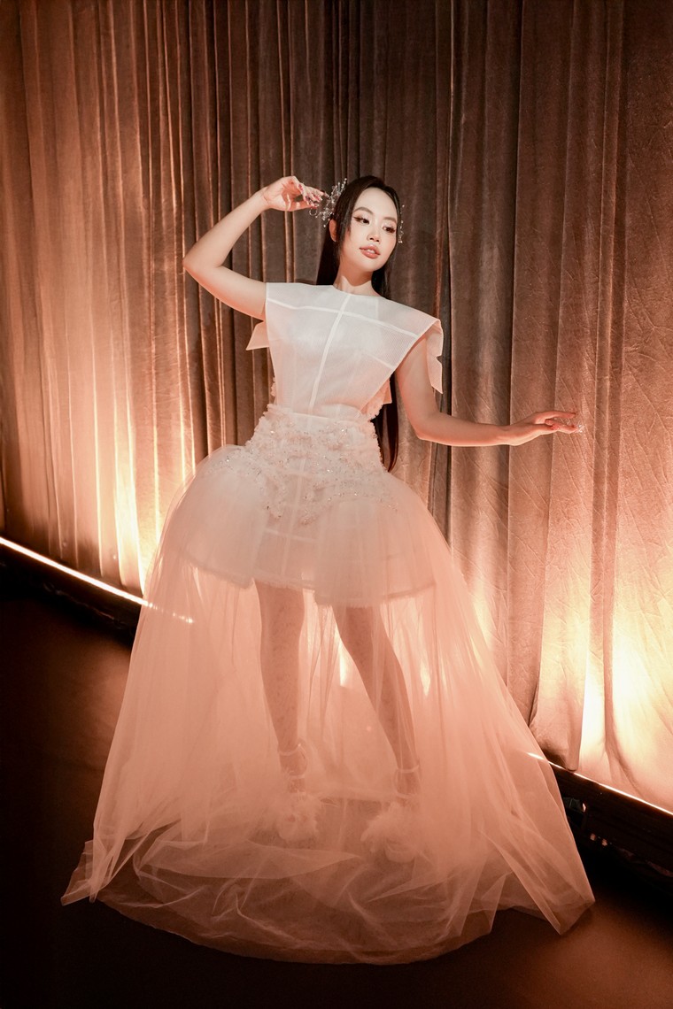 Giành được Top 3 cuộc thi Sing!Asia, DTAP và Phương Mỹ Chi hoàn thành sứ mệnh lan toả văn hoá Việt ra Thế giới ảnh 2