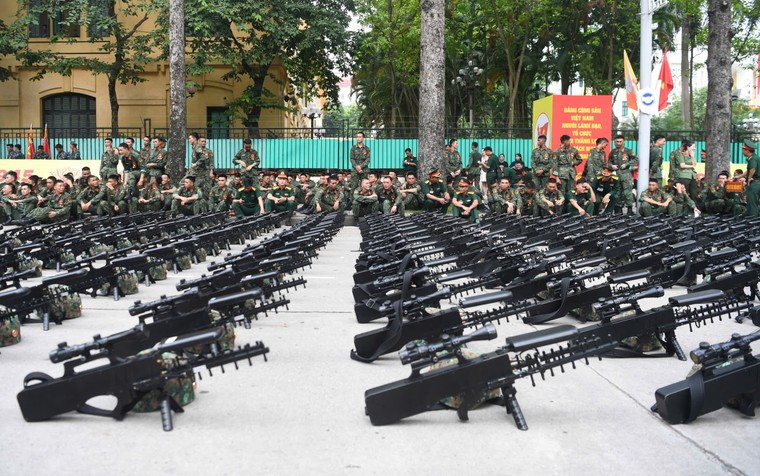 Chùm ảnh: Hà Nội sơ duyệt cấp Nhà nước kỷ niệm 80 năm Cách Mạng tháng Tám và Quốc Khánh 2/9 ảnh 10