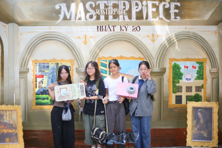 Ghé thăm “Bảo tàng thu nhỏ” tại Photobooth Nhật Ký 20 - 2025: Masterpiece ảnh 5