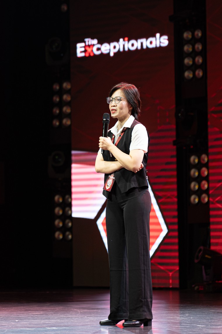 Hội thảo TEDx Thang Long University 2025 “The Exceptionals- Ngoại lệ”: Lan tỏa tinh thần dám khác biệt tới người trẻ ảnh 5