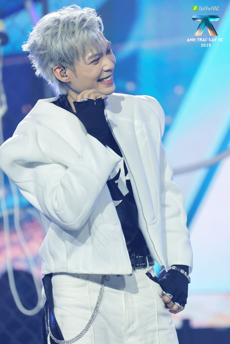 Tập 5 Anh Trai “Say Hi” 2025: Team đội trưởng B Ray mang câu chuyện “tình yêu” của các thành viên lên sân khấu Live Stage 2 ảnh 2